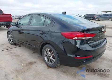 2017 Hyundai Elantra Se z USA, uszkodzony, nr VIN 5NPD84LF8HH026443